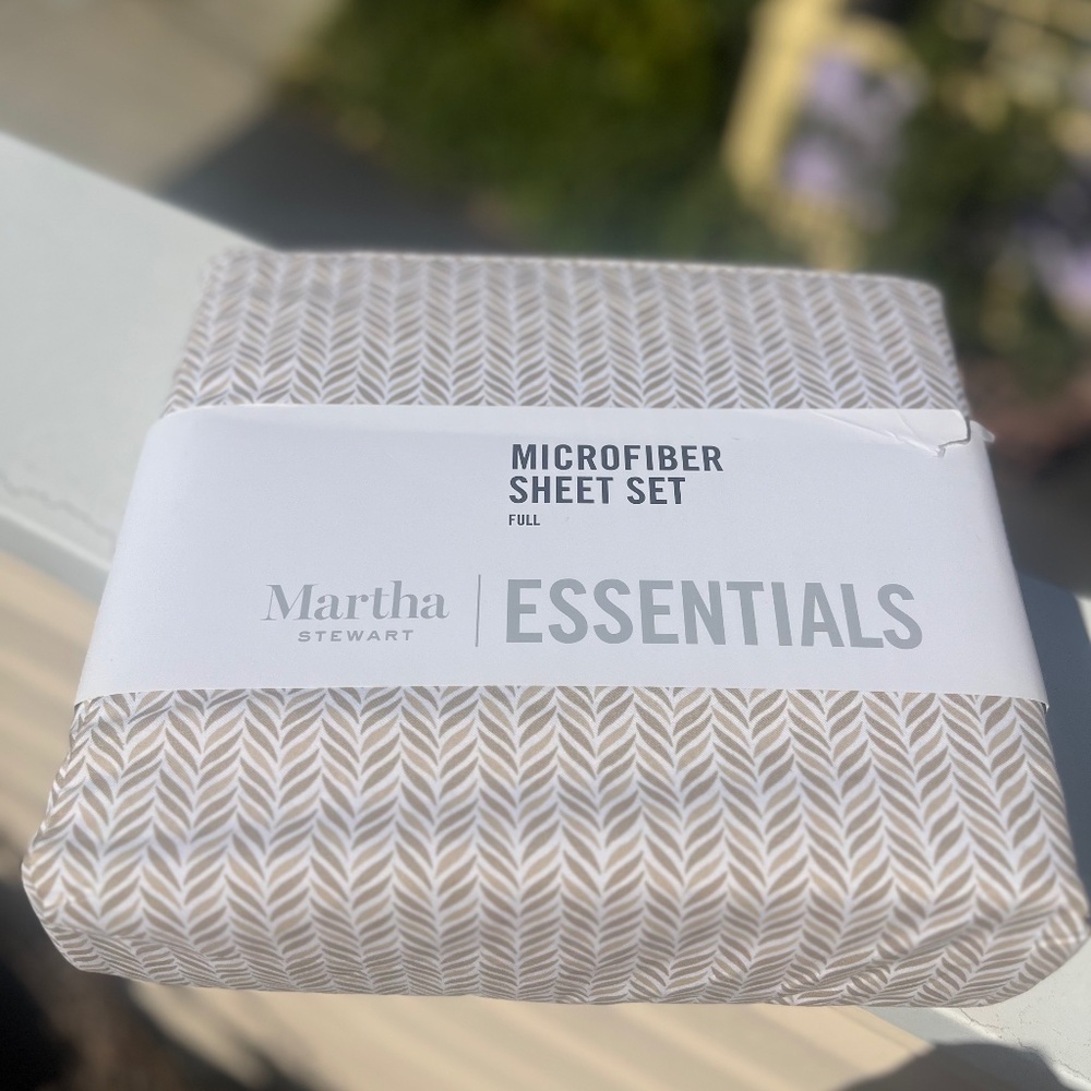 Martha Stewart -  Full Size Bed Microfiber Sheet Set
